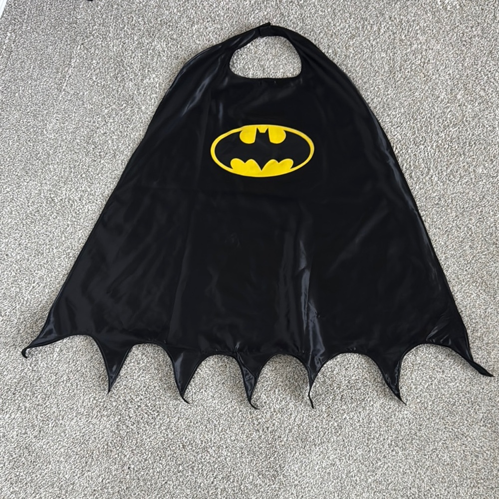 Batman Kids Superhero Cape Costume - Black and Yellows